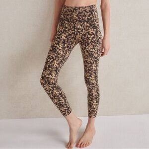 Varley Leopard Print Let’s Go Leggings Size Small Spotted Yoga Tights